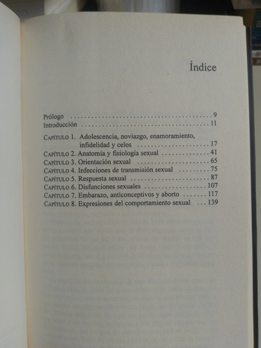 Sexo Entre Jovenes - Héctor Castillo Ortiz (Usado)