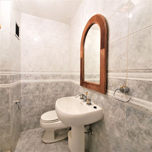 Imagen 13 de 14 de Apartamento En Alquiler En Margarita