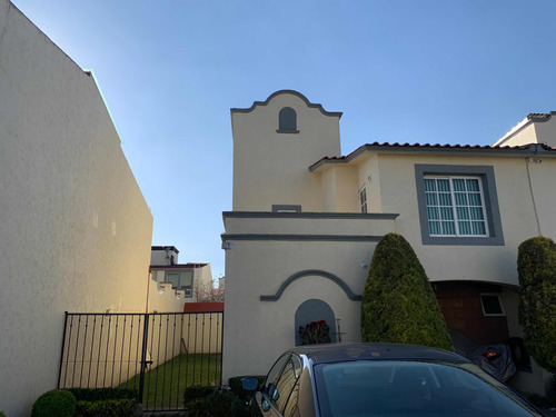 Casa En Venta Metepec La Asuncion Estado De México