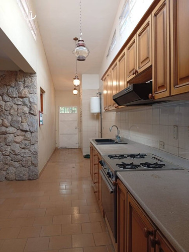 Hortiz 278057en Venta Amplia Casa En Venta, Excelentes Cond