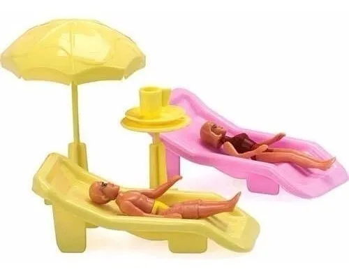 Las 2 muñecas en el parque de agua hotsell
