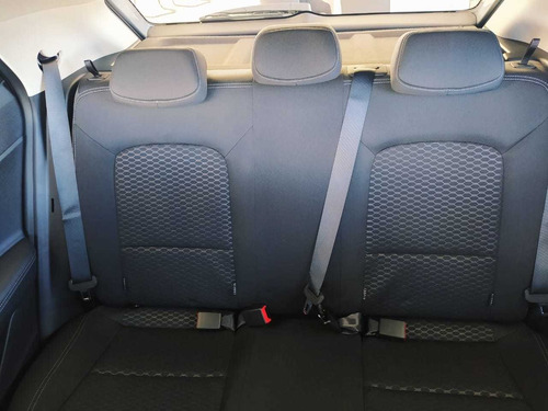 Imagem 11 de 14 de Hyundai Hb20 1.0 Evolution (flex)