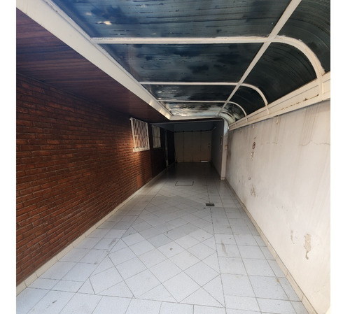 Imagen 27 de 28 de Venta- Impecable Casa En Cardeza, Monte Grande!