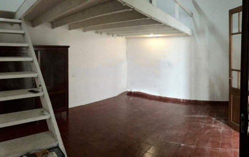 Casa Venta 2 Dormitorios 1 Baño 1 Cochera Y Patio 80 Mts 2 Cubiertos - Terreno 102 Mts 2- La Plata