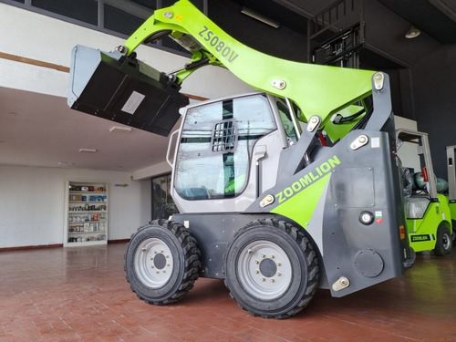 Imagen 2 de 10 de Minicargadora Zoomlion Zs080v Cabina Motor Kubota Bremotors