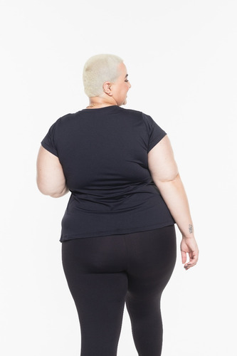 Imagem 2 de 6 de Blusa Aerodry Plus Size Feminina Wondersize Preto