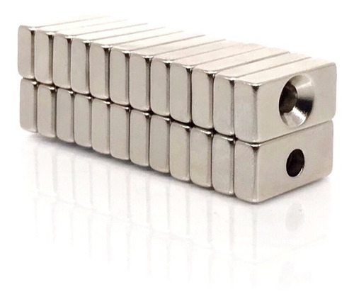 30pcs. Imã De Neodimio Retangular 20x10x4mm Com Furo - N35