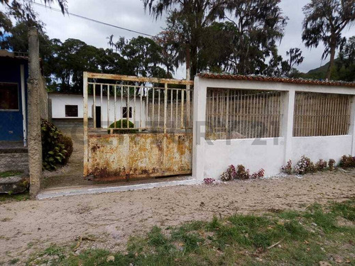 Terreno En Venta Con Casa Rural