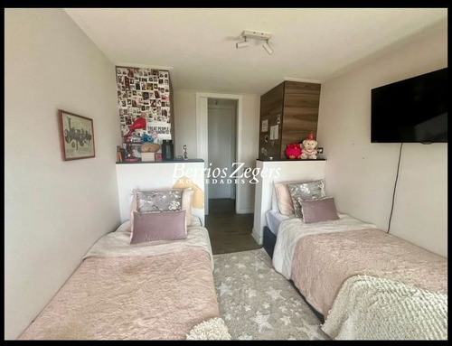 Departamento En Venta De 2 Dorm, 2 Baños En Concón,vista .