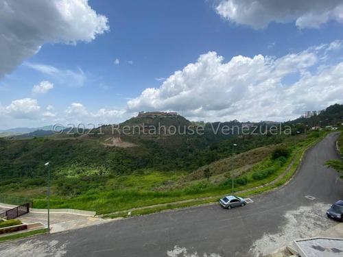 Imagen 5 de 30 de Apartamento_en_venta_en_caracas_en_la-lagunita-country-club_ Rah-22-9823 Orlando Figueira 04125535289/04242942992