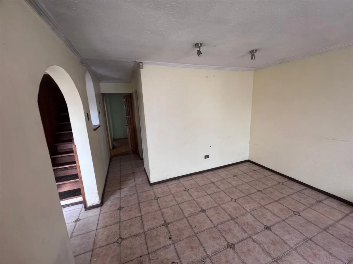 Imagen 4 de 16 de Casa En Arriendo De 5 Dorm. En Peñalolén