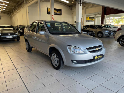 Imagen 4 de 13 de Chevrolet Classic 2016 1.4 Ls Abs Airbag