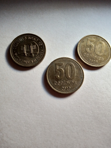 Monedas De 50 Centavos Argentinas Años 2010 (2) Y 2009 (1)