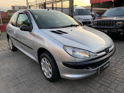 Imagem 2 de 10 de Peugeot 206 1.4 Sensat Fx 2007
