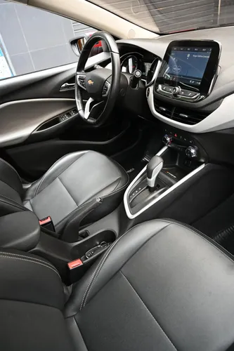 Chevrolet Onix 1.0T Premier Sedan At