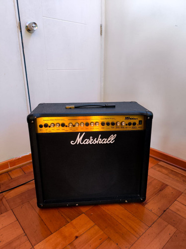 Amplificador Marshall Mg100dfx 