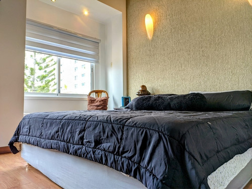 Imagen 8 de 15 de Leal Perez Vende Tonwhouse En Res: Villas Del Country - Guataparo Country Club