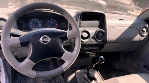 Nissan NP300 2.5 Diesel Chasis 4x2 Mt