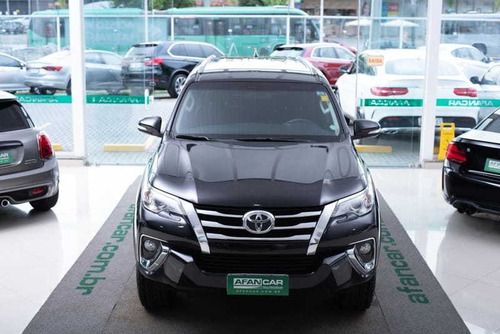 Toyota Hilux Sw4 Sr 4x2 2.7 Flex 7 Lugares Aut/2017