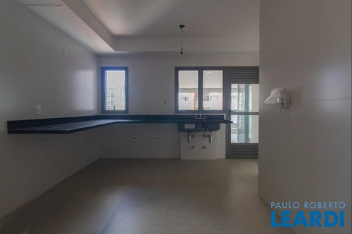 Imagem 6 de 15 de Apartamento - Campo Belo - Sp - 585521
