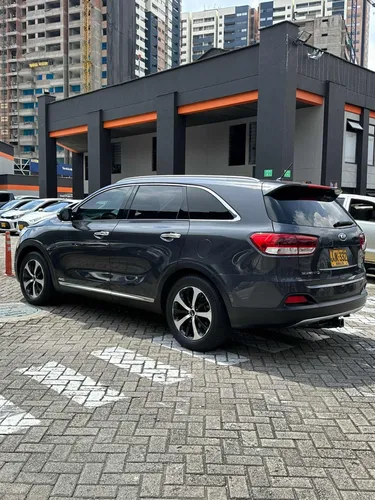 Kia Sorento 3.3