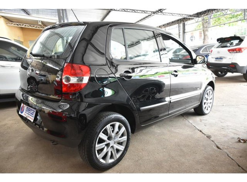 Volkswagen Fox Fox 1.6 MI PLUS 8V FLEX 4P MANUAL