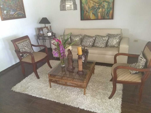 Imagen 2 de 14 de Casa En Guataparo Villas Laguna Norte