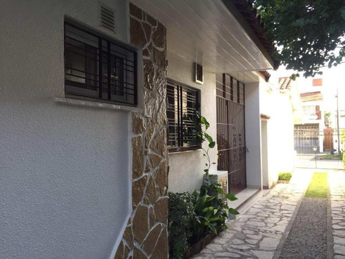 Imagen 2 de 14 de Departamento Tipo Casa En Venta En Wilde Centro