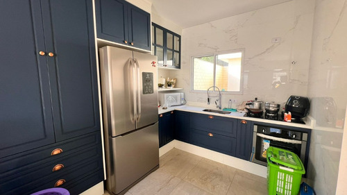 Casa Com 2 Dormitórios À Venda, 96 M² Por R$ 570.000,00 - Jaguari - Santana De Parnaíba/sp