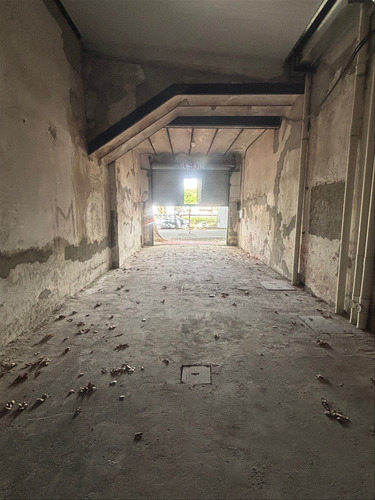 Depósito En El Centro De Colón. A Metros De Av. Garzón.