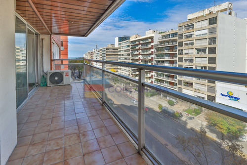 Apartamento A Una Cuadra De La Rambla