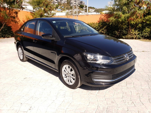 Volkswagen Vento 1.6 Confortline At