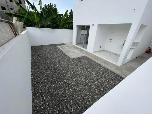 Vendo Casa En San Isidro 2 Nieveles Nuevas