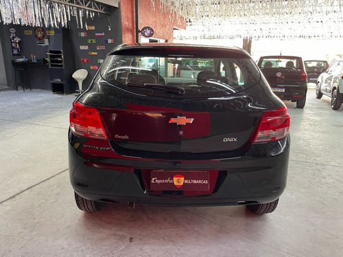 Chevrolet Onix 1.0 Mpfi Ls 8V Flex 4P Manual