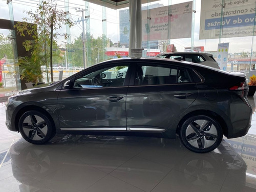 Imagen 2 de 9 de Ioniq Limited 2022