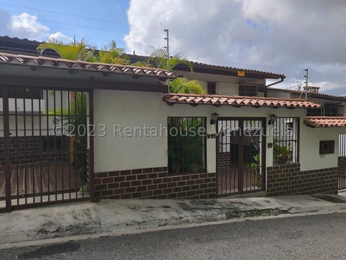 Imagen 2 de 30 de Casa En Alquiler Colinas De Los Chaguaramos 23-18517 Katy