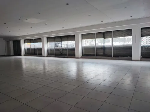 Bodega En Arriendo 1.300m2 Poblado