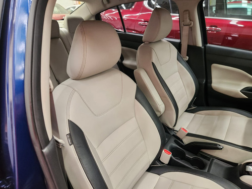Nissan Versa 1.6 Exclusive Navi At