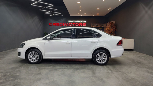 Volkswagen Vento 1.6 Comfortline At