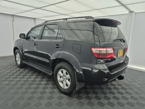 Toyota Fortuner 3.0 Sr5