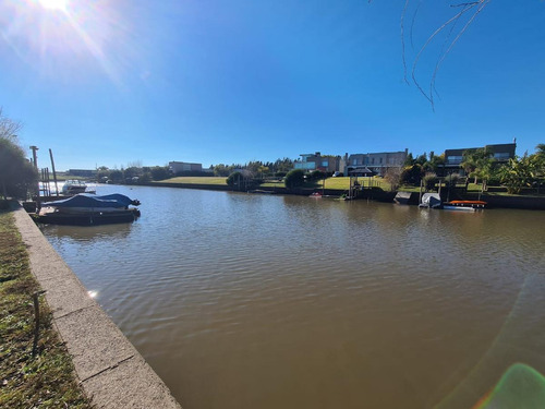 Imagen 5 de 12 de En Exclusiva!! Lote Al Rio En Venta En Barrio San Marco , Villanueva.