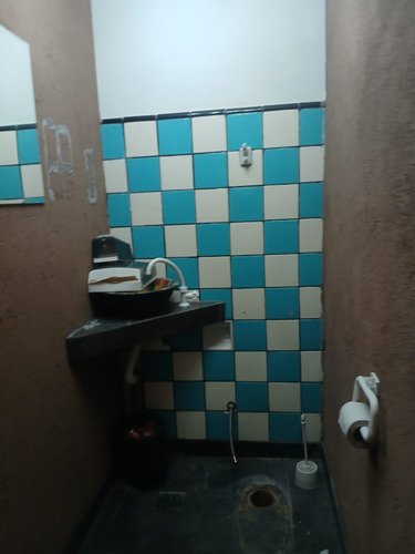 Local Comercial En Alquiler Sobre Avenida En Monte Grande - Dardo Rocha Al 400