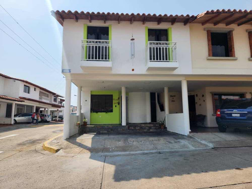 N.m Casa En Venta De Oportunidad