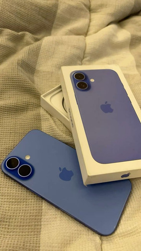iPhone 16
