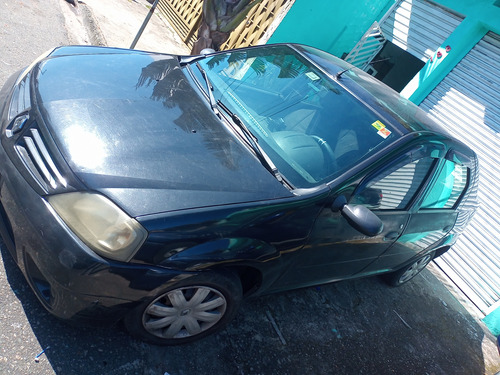 Renault Logan 1.0 16v Authentique Hi-flex 4p