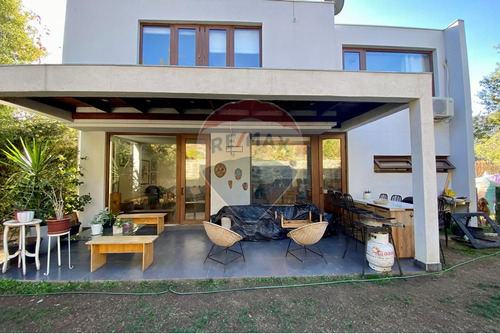 Gran Oportunidad - Casa En Lo Barnechea!