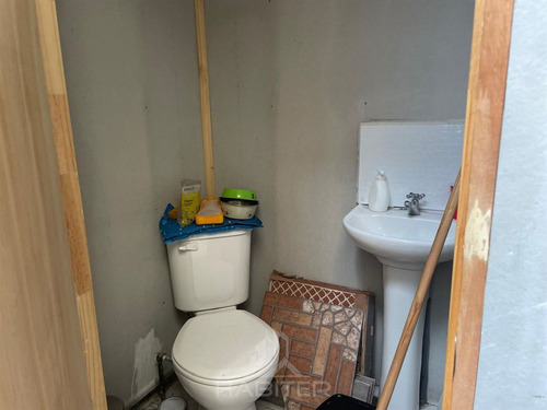 Casa En Venta De 4 Dorm. En Curicó
