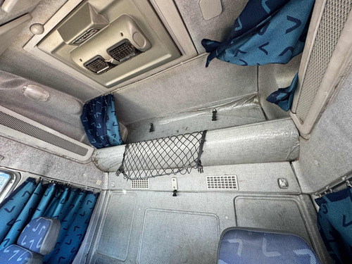 Iveco Cursor 330 6x2