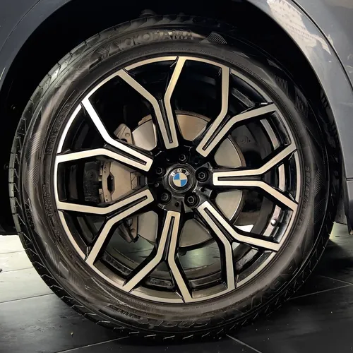 BMW X7 3.0 Xdrive 40i Pure Excelence