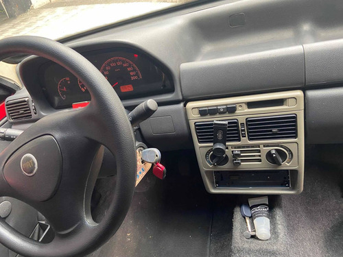 Imagem 3 de 8 de Fiat Fiorino 2007 1.3 Fire 4p